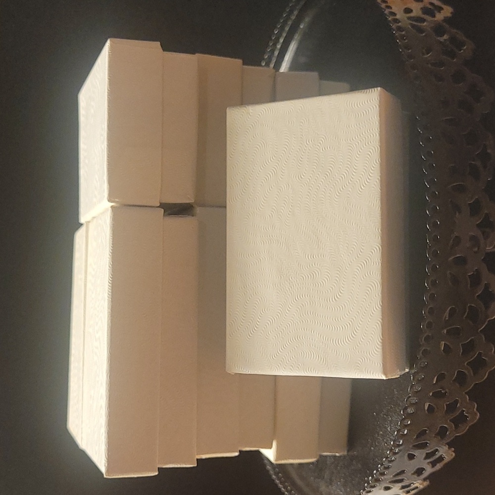10 Earring/Pendant Boxes